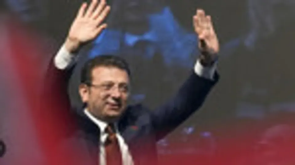 Ekrem İmamoğlu'nun davasında flaş gelişme: Siyasi yasak riski ortadan kalktı görseli