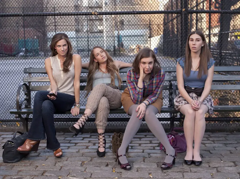 HBO 'Girls' Dizisini 5 Bölümlük Mini Seri Olarak Yeniden Hayata Getiriyor: Çekimler 2027'de Başlıyor görseli