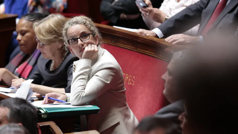 Fransız Siyasetinde Ekoloji ve Güvenliğin Kesişimi: Delphine Batho Kimdir? görseli