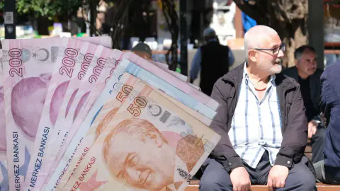 2026 Emekli Promosyon Yarışı: Hangi Banka Ne Kadar Veriyor?
