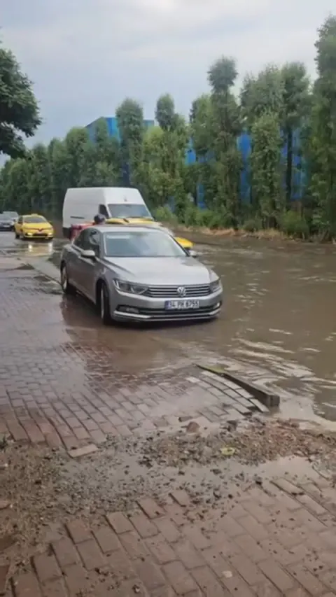 Kocaeli'nde Motokurye ve Motosiklet Sürücülerine Trafik Yasağı Geldi