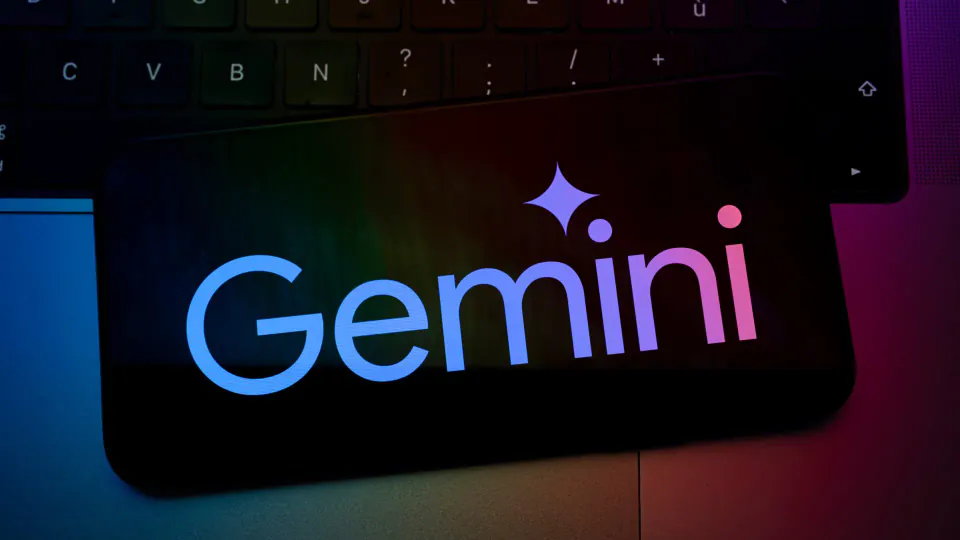 Google Verilerinizi Gemini İçin Kullanıyor mu? Veri Eğitiminden Ayrılma Rehberi görseli
