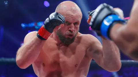 Savaşçı Alexander Shlemenko'dan ACA 204'te Görkemli Dönüş