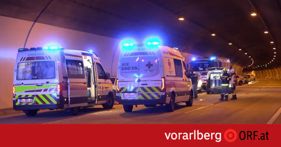 Avusturya'da Achraintunnel'de Ölümcül Kaza: Sürücü Hayatını Kaybetti görseli
