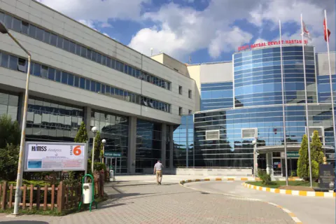 Bolu'da Korkutan Toplu Zehirlenme: 34 İşçi Hastaneye Kaldırıldı