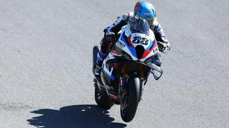 WorldSBK Misano Superpole: Bulega Durdurulamıyor, Oliveira Kritik Puanı Aldı görseli