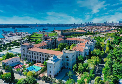 İstanbul'da Sağlık Turizmiyle Yeni Bir Hayat: Ferian Ekiz'in Yolculuğu
