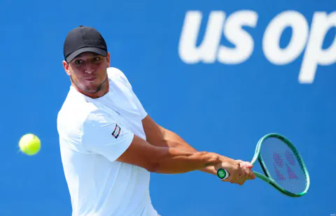 Wimbledon'da Sürpriz Galibiyet: Ethan Quinn, Luciano Darderi'yi Eledi