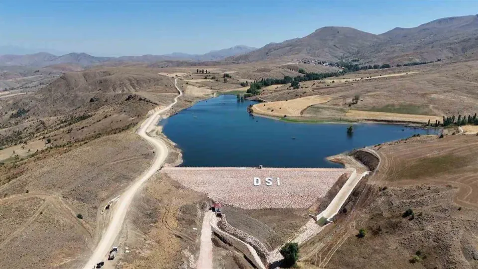 Bayburt Uluçayır Göleti Sulama Projesi'nde Son Durum: Binlerce Dekar Arazi Suya Kavuşuyor görseli