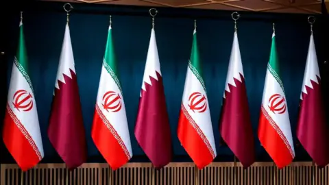 Körfez'de Gizli Pazarlık İddiaları: Katar ve BAE'den Sert Yanıt