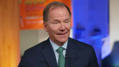 Paul Tudor Jones: 2027 hisse senedi piyasası için "2002'den beri en kötü akış" getirebilir