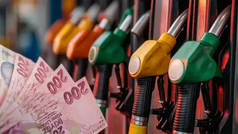 Motorine 8.24 TL Zam Geliyor: Bu Gece Pompalara Yansır, Yeni Fiyatlar Belli Oldu