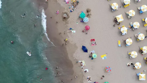 Gelendzhik'te Yaz Zirvesi: 17 Temmuz Hava Durumu ve Deniz Suyu Sıcaklığı
