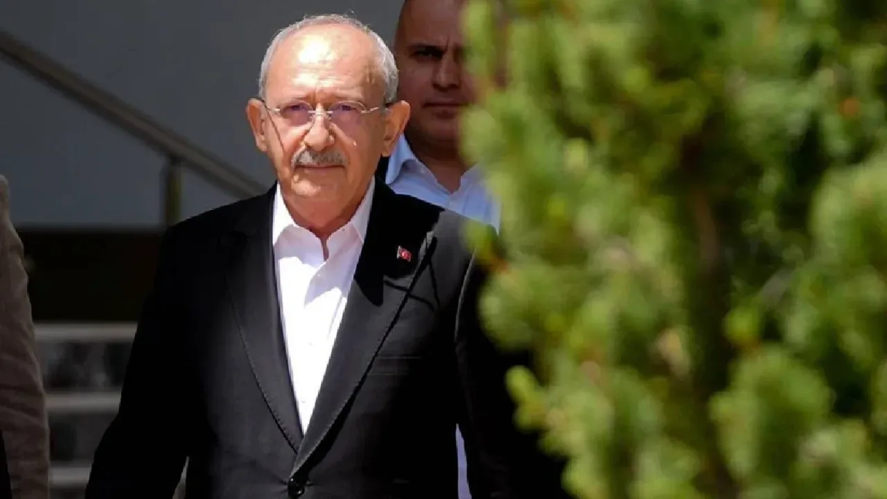 CHP'de Kılıçdaroğlu Dönemi: 'Kirlilikten Arınacağız' Mesajı CHP'de Kılıçdaroğlu Dönemi: 'Kirlilikten Arınacağız' Mesajı