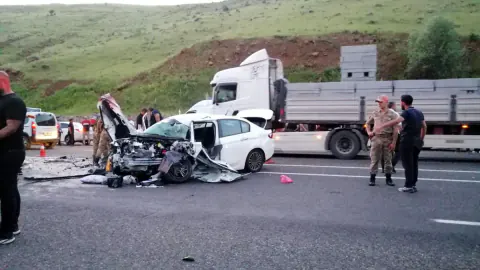 Bingöl-Solhan Karayolunda Trafik Kazası: 3 Yaralı