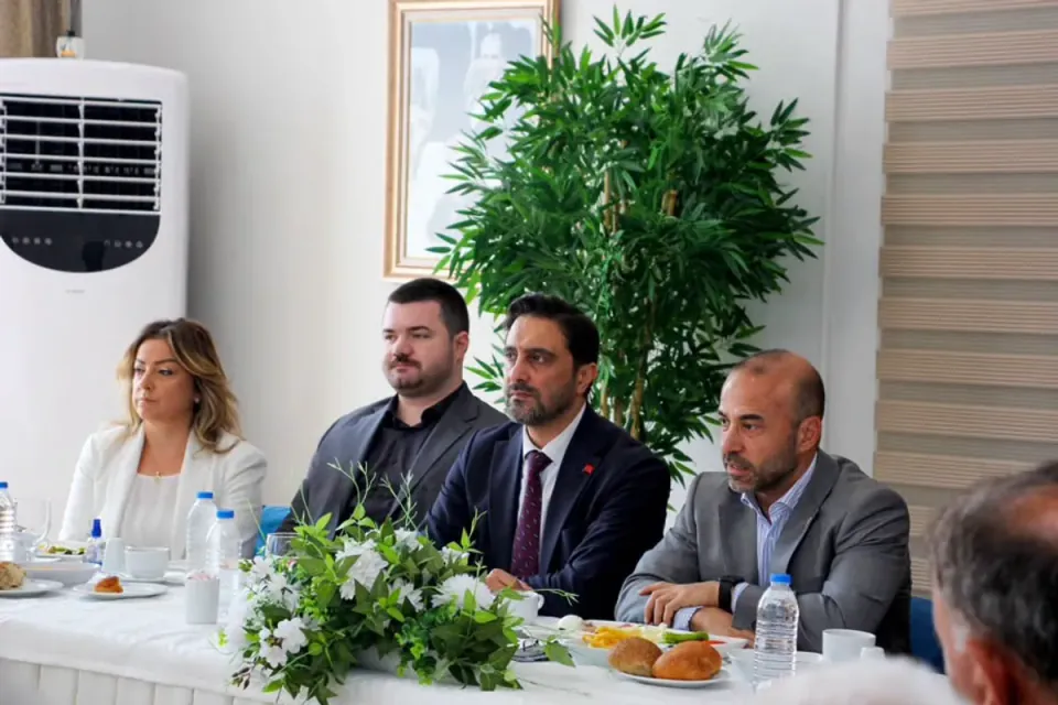 AK Parti Yalova İl Başkanı Umut Güçlü'den Muhtarlara Kritik İstişare Toplantısı görseli