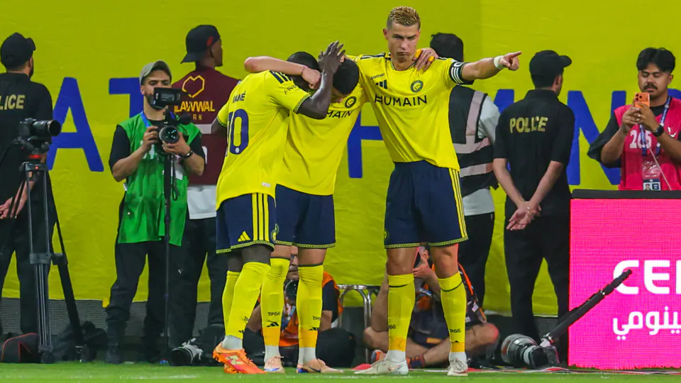 Al-Nassr, Ronaldo'nun 979. Golüyle Abha'yı 2-1 Yendi: Puan Tablosunda 2. Sıra görseli