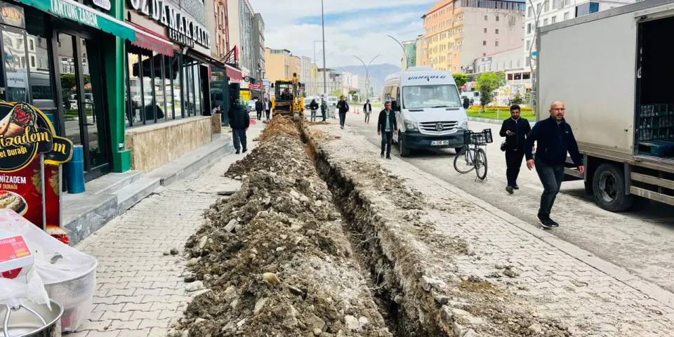 Yüksekova İpekyolu’na doğalgaz geldi: Bu yıl binlerce ev ısıtılacak görseli