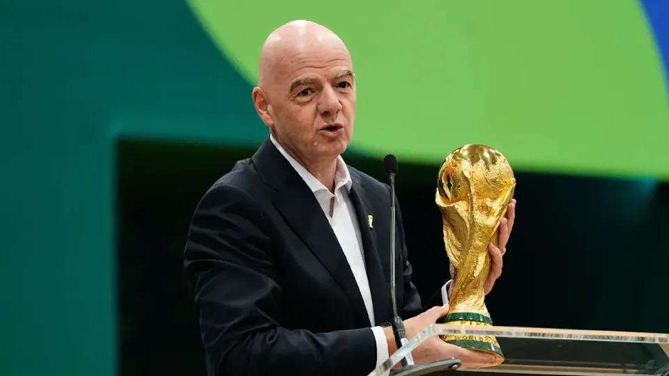 FIFA Başkanı Infantino'dan Üye Federasyonlara 10 Milyar Dolarlık Teklif görseli