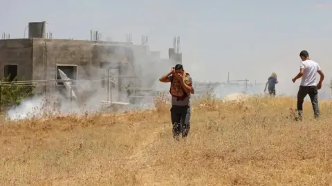 İsrail'in Batı Şeria'daki Kaçak Yerleşim ve Nablus Operasyonları