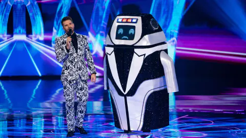 Billy Crawford'un Masked Singer Heyecanı: Kimliği ve Performansları