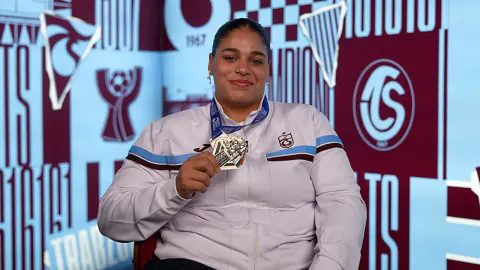 Avrupa Şampiyonu Havvanur Kethüda Final Gecesini Anlattı: "Ringde Rakip Değil, Kendi Zihnimle Boğuştum"