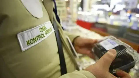 Tarım ve Orman Bakanlığı'ndan Güncel Gıda Listesi: Et Ürünlerinde Hileli Markalar Açıklandı
