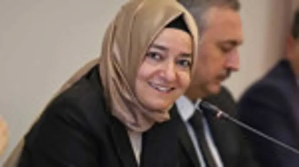 Fatma Betül Sayan Kaya ve eşi hakkında 2,17 milyar TL fon iddiası görseli