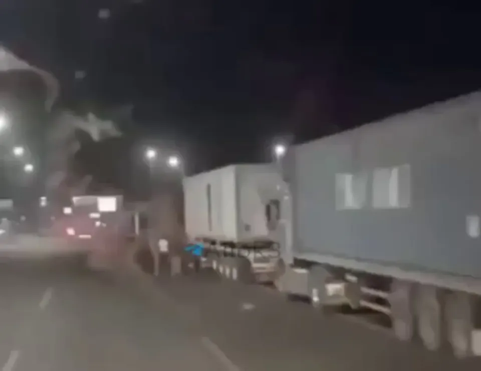 ABD Irak'ta Erbil'den Duhok'a Askeri Yer Değiştirmesini Resmileştirdi: Danışmanlık Dönemi Başlıyor görseli