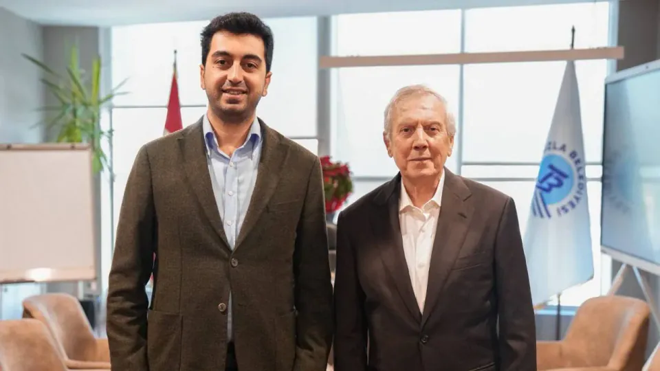 Eren Ali Bingöl AKP'ye Geçti: Tuzla'da Metro Hızlandı, Aziz Yıldırım Ziyareti görseli
