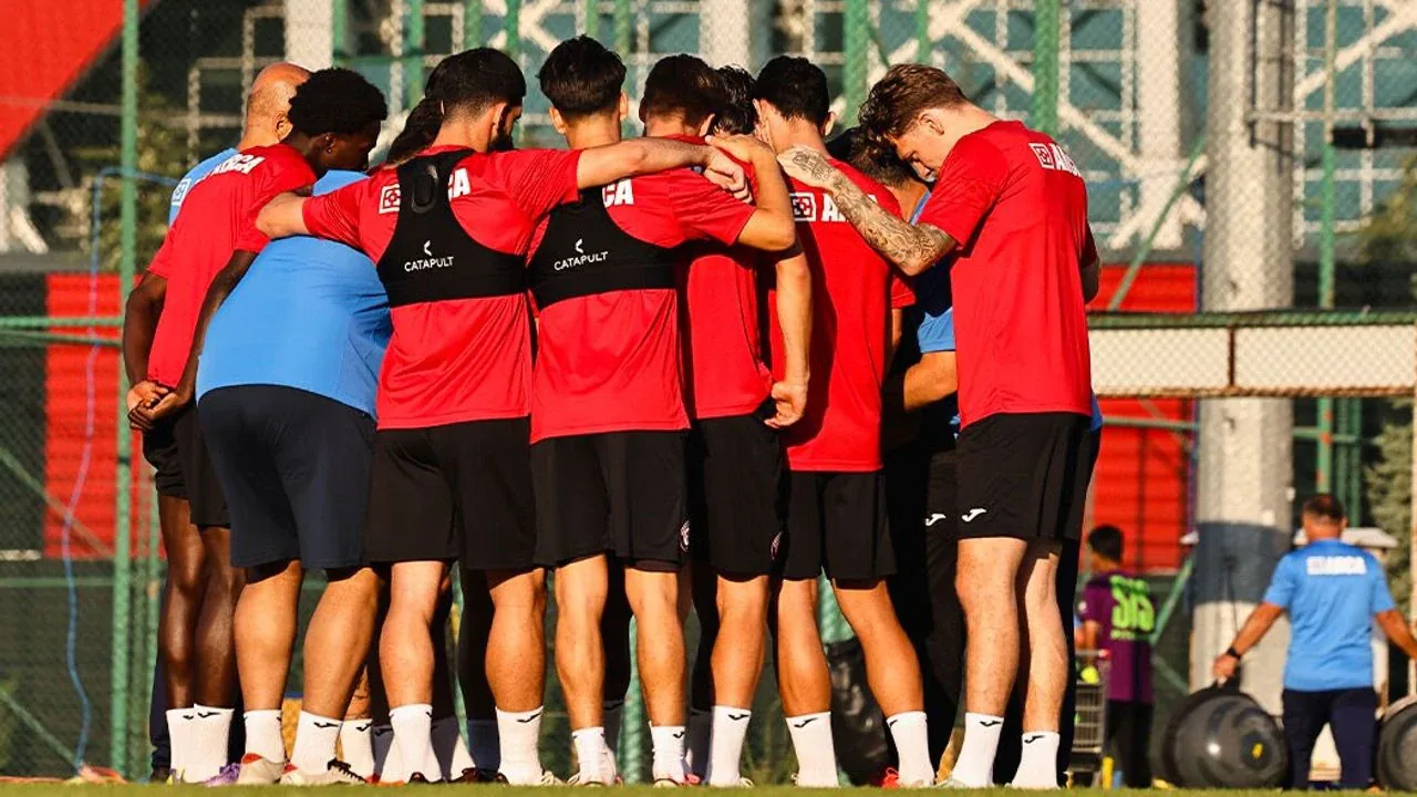 Çorum FK Antalya Kampını Kapatıp Gaziantep FK Maçına Odaklandı Çorum FK Antalya Kampını Kapatıp Gaziantep FK Maçına Odaklandı
