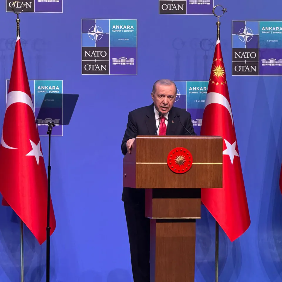 Erdoğan'dan NATO Zirvesi Açıklaması: Türkiye Güvenlik Gündemine Yön Veriyor görseli
