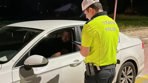 Bolu'da Trafik Denetimleri Sıkılaştı: Binlerce Sürücüye Ceza Yağdı