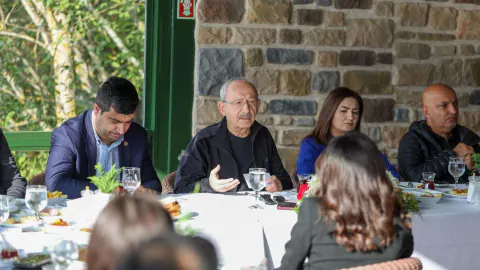 Kılıçdaroğlu: Mansur Yavaş'ın tercihine saygı gösteriyoruz, adaylık tartışmaları erken
