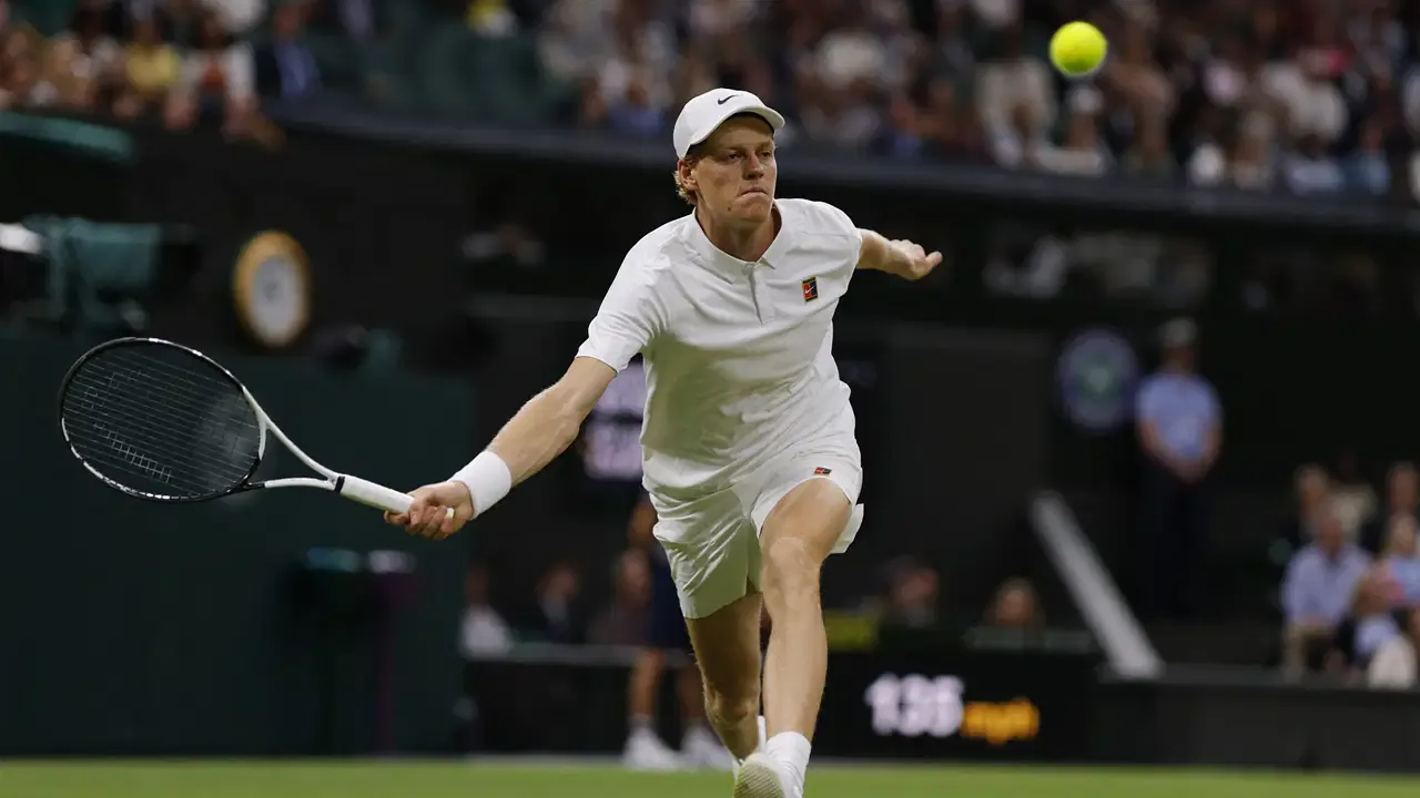 Wimbledon'da Dev Randevu: Dünya 1 Numarası Sinner ve Brooksby Karşı Karşıya Wimbledon'da Dev Randevu: Dünya 1 Numarası Sinner ve Brooksby Karşı Karşıya