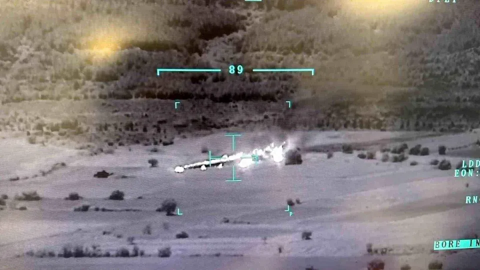 Çanakkale'de Tarım Arazisi Yangını: 10 Dönüm Alan Zarar Gördü görseli
