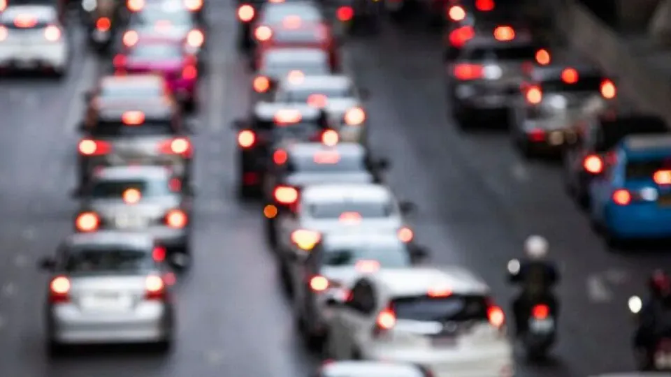 Sürücüler Dikkat: Şehir İçi Hız Sınırları ve Yeni Radar Denetimleri Başladı görseli