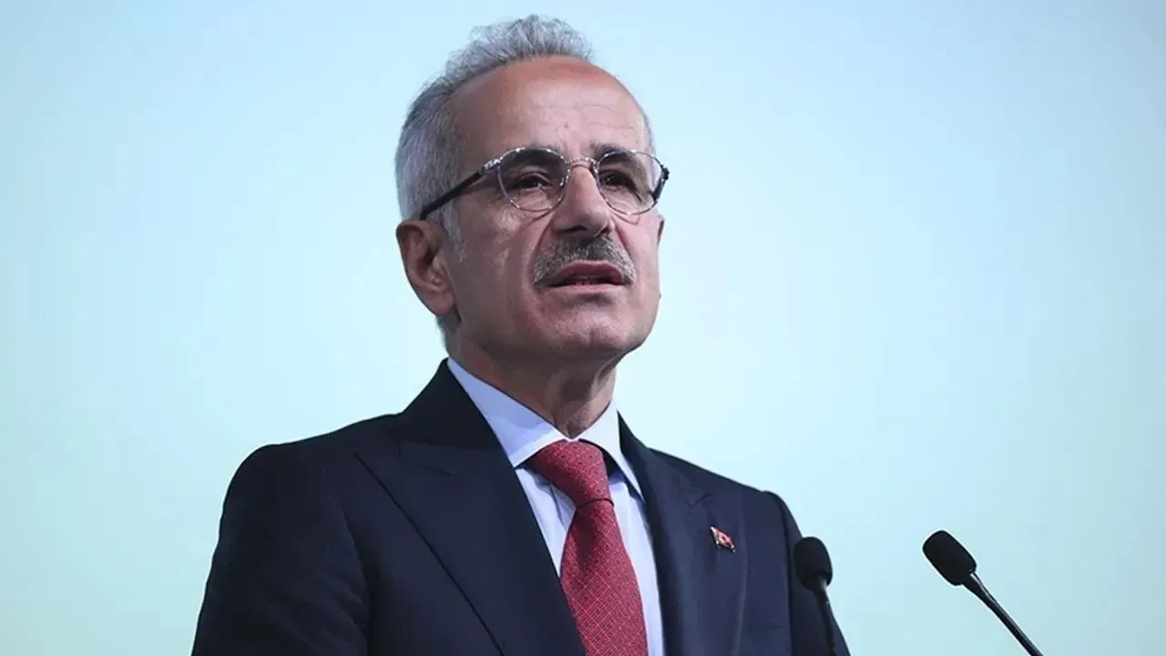 Mavi Vatan'da kritik hamle: Doğu Akdeniz Gemi Trafik Sistemi hizmete girdi Mavi Vatan'da kritik hamle: Doğu Akdeniz Gemi Trafik Sistemi hizmete girdi