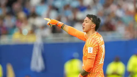 Fernando Muslera Dünya Kupası Tarihine Geçti: Taffarel Rekoruna Ortak Oldu