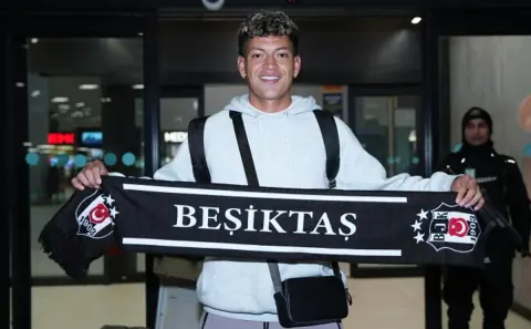 Beşiktaş'tan Elan Ricardo ayrılıyor: Macaristan rotasında son detaylar