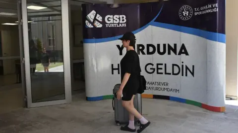 GSB Seyahatsever Projesi 2026 Başvuruları Başladı: Ücretsiz Konaklama Şartları Neler?