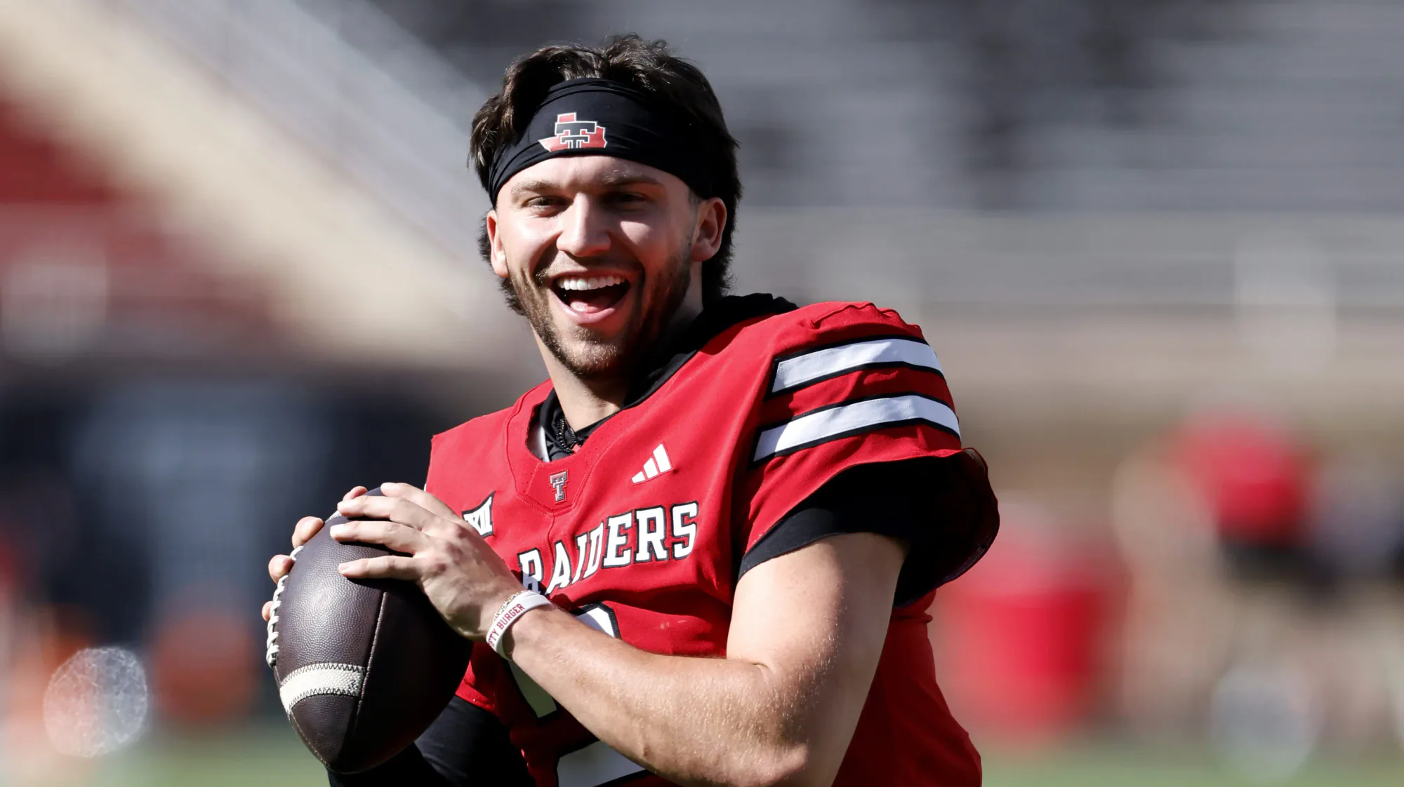 Brendan Sorsby Neden NFL'e Geçti? Texas Tech ile Yaşanan Krizin Perde Arkası Brendan Sorsby Neden NFL'e Geçti? Texas Tech ile Yaşanan Krizin Perde Arkası
