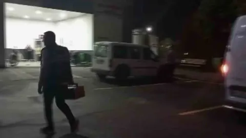 Malatya'da tabanca saldırısı: 35 yaşındaki adam bacağından yaralandı, polis kendi kendini vurma ihtimalini inceliyor