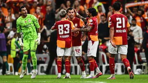 Galatasaray Kocaelispor'u Bardakcı'ın golüyle yendi: Liderlik ve 3 puan