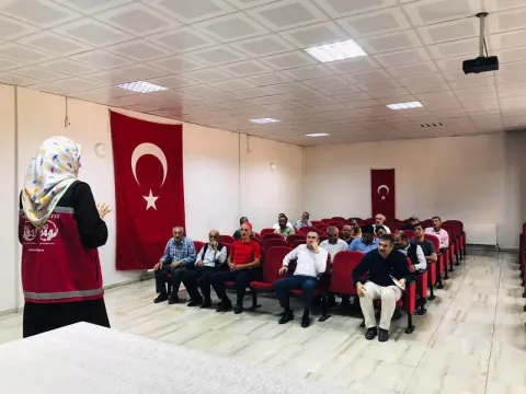 Baykan Belediyesi Personeline Aile Odaklı Sosyal Destek Eğitimi Verildi