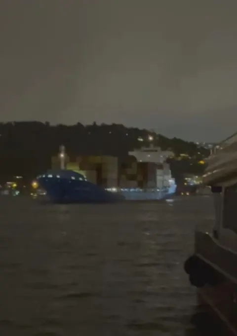 Boğaz'da rüzgâr ve akıntı 'Bilbao Trader'ı sürükledi: Kıyı Emniyeti ekipleri müdahale etti