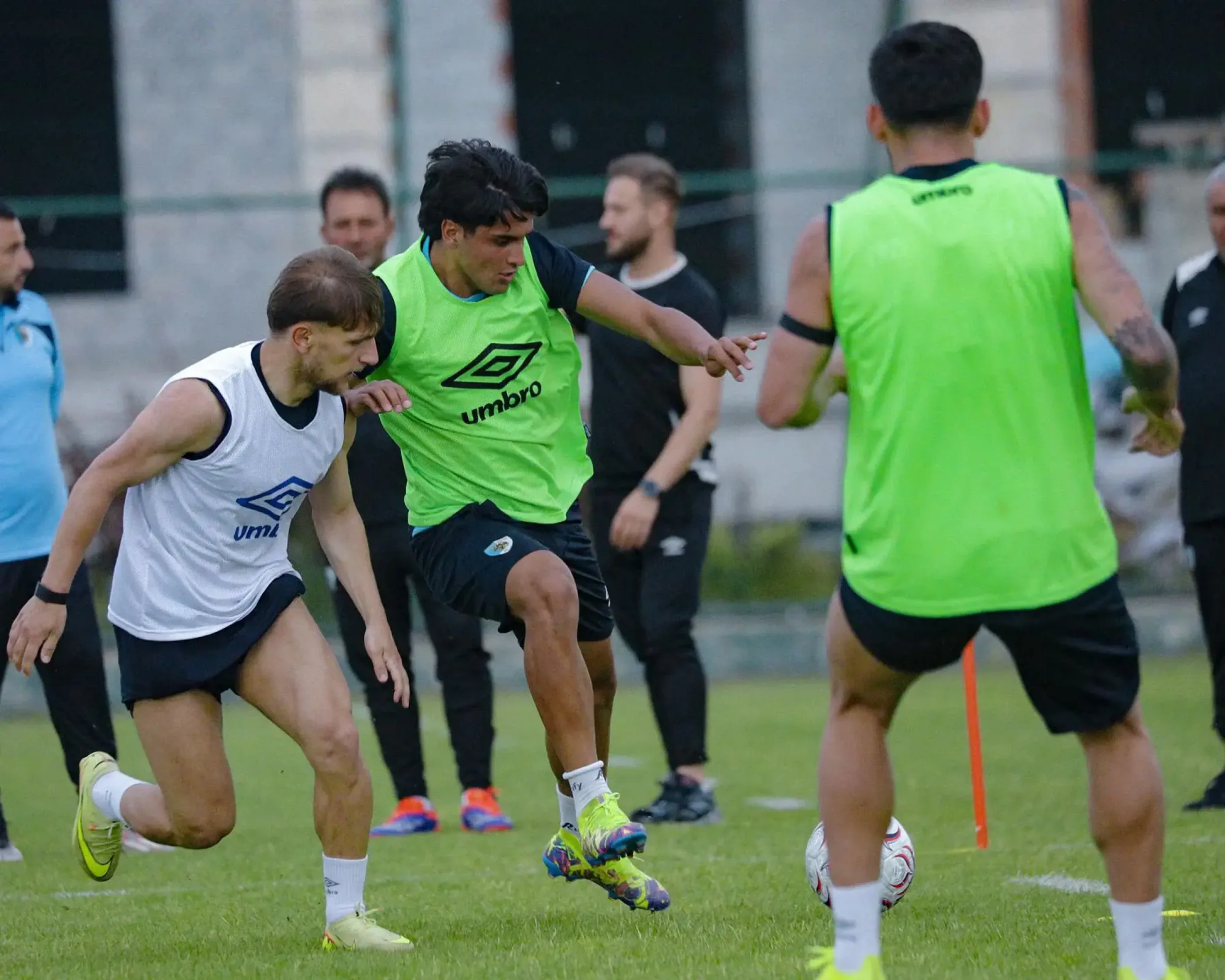 Erzurumspor FK'da Yeni Sezon Hareketliliği: TFF Ziyareti ve Kamp Detayları Erzurumspor FK'da Yeni Sezon Hareketliliği: TFF Ziyareti ve Kamp Detayları
