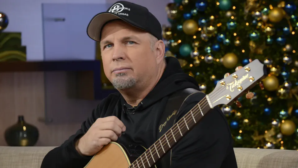 Garth Brooks'tan Dev Dönüş: Blame It All On My Roots Turnesi Başlıyor görseli