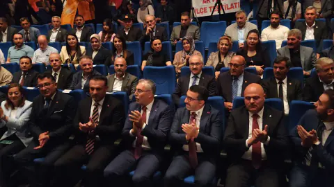 Sosyal Güvenlik Sistemlerinde Sürdürülebilirlik ve Türkiye'nin Konumu