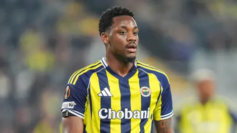 Jhon Duran Galatasaray Transferinde Son Durum: Aston Villa'nın Yıldızı Gelir mi?